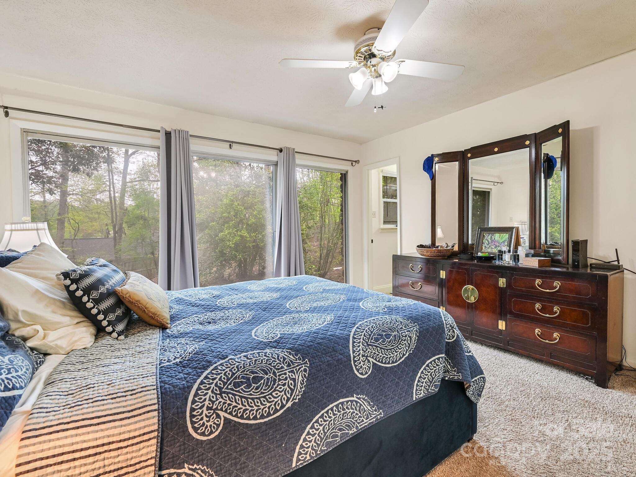 4 Highlander Road Asheville, NC 28804 - Photo 23 of 36 Gallery Image 23