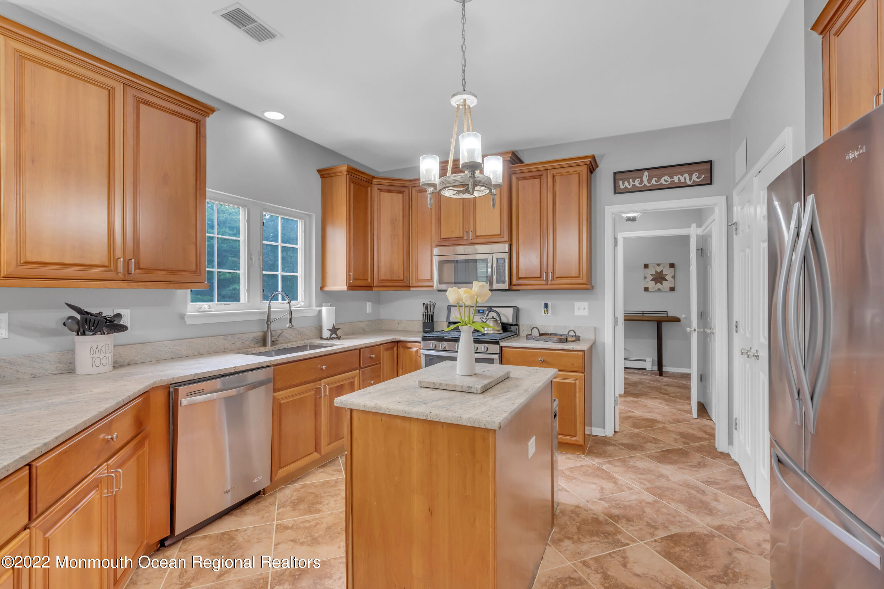 16 Savannah Road Jackson, NJ 08527 - Photo 18 of 65 032_dsc00206