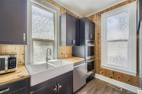 $749,900 | 1113 North Washington Street, Denver, CO 80203