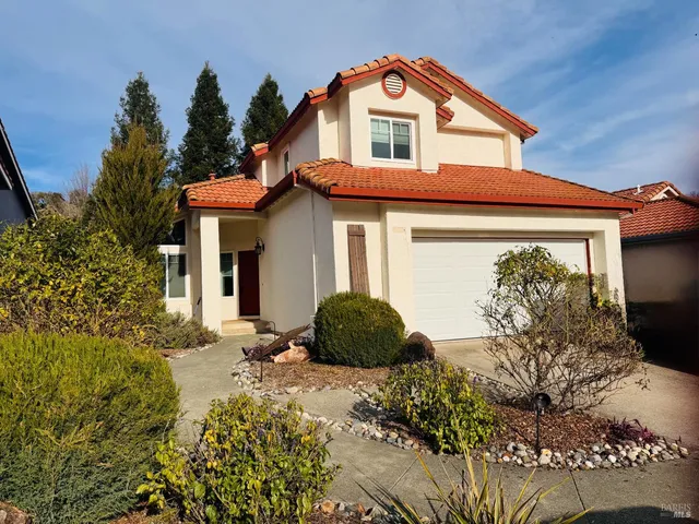 $689,000 | 558 Monaco Circle, Cloverdale, CA 95425