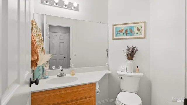 $689,000 | 558 Monaco Circle, Cloverdale, CA 95425