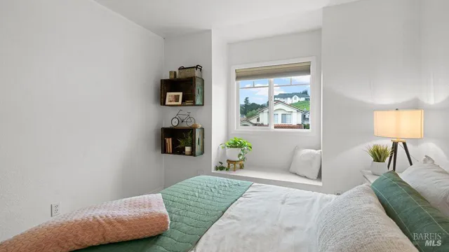 $689,000 | 558 Monaco Circle, Cloverdale, CA 95425