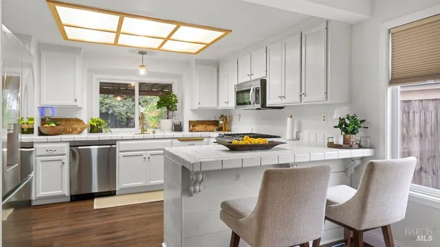 $689,000 | 558 Monaco Circle, Cloverdale, CA 95425