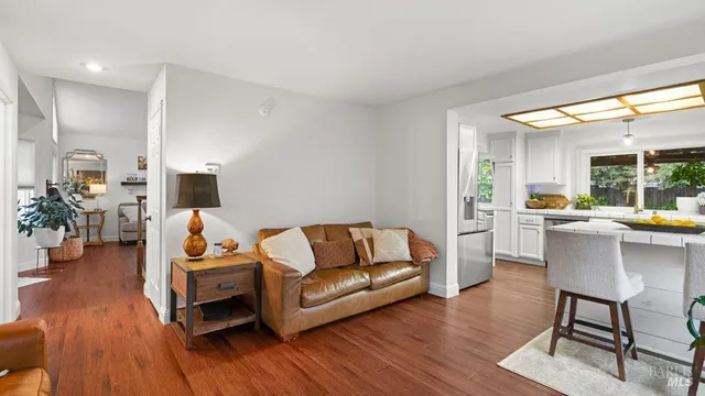 $689,000 | 558 Monaco Circle, Cloverdale, CA 95425