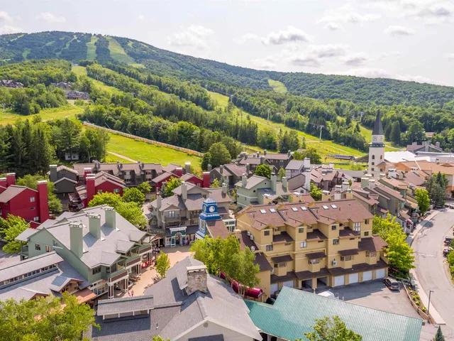 $1,300,000 | 51 Village Square, Stratton, VT 05340