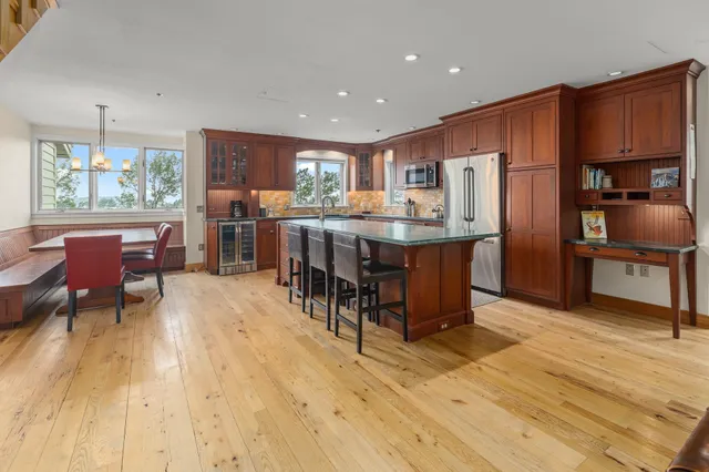 $1,300,000 | 51 Village Square, Stratton, VT 05340