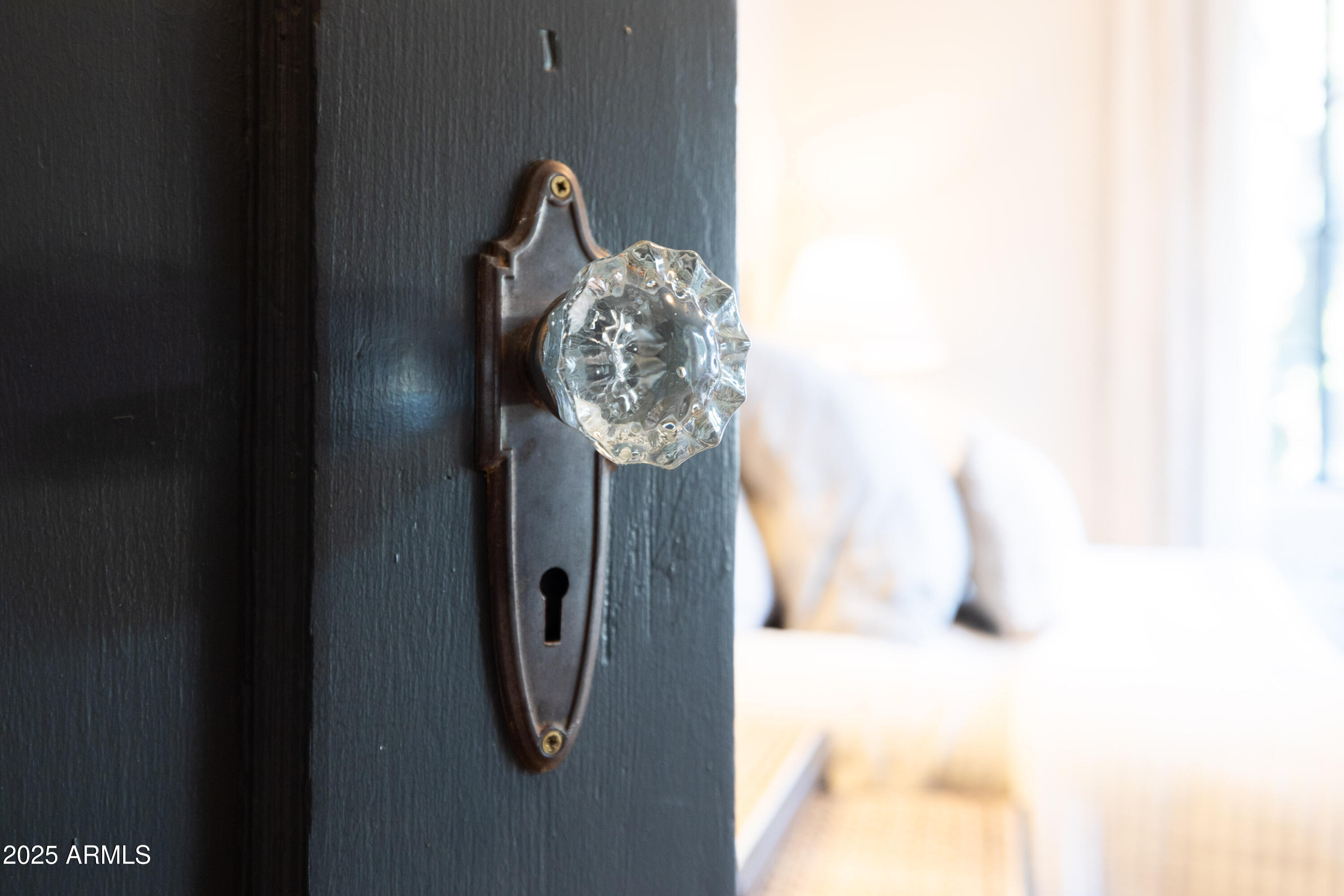 126 West Coronado Road Phoenix, AZ 85003 - Photo 27 of 60 Glass Doorknobs