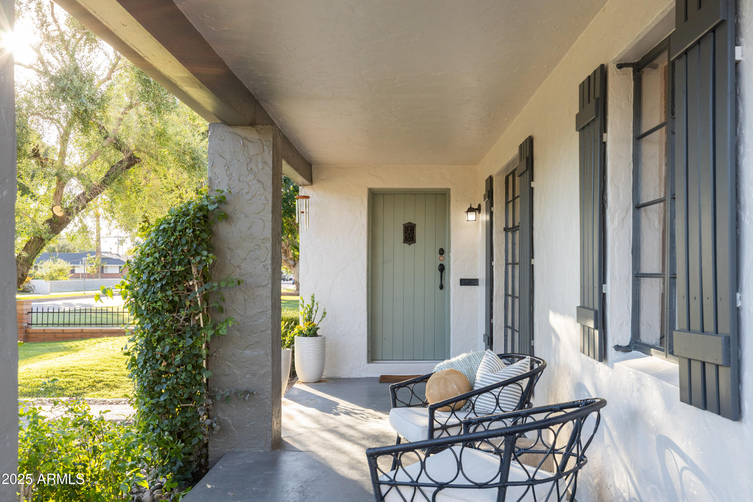 126 West Coronado Road Phoenix, AZ 85003 - Photo 8 of 60 a outdoor space with patio furniture