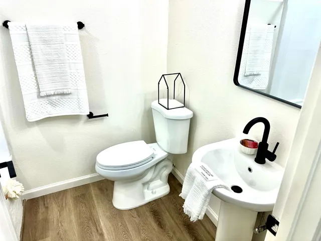 $379,950 | 2087 West Mendocino Avenue, Stockton, CA 95204