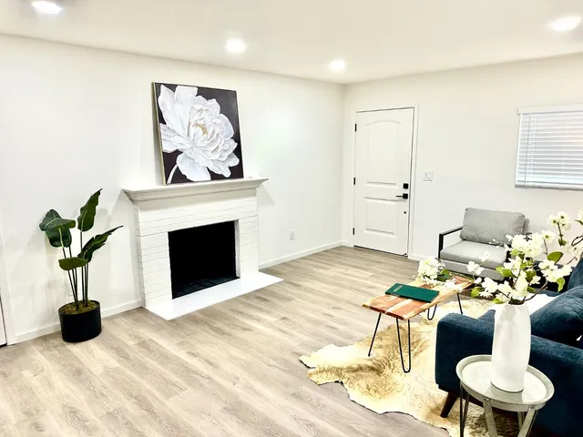 $379,950 | 2087 West Mendocino Avenue, Stockton, CA 95204