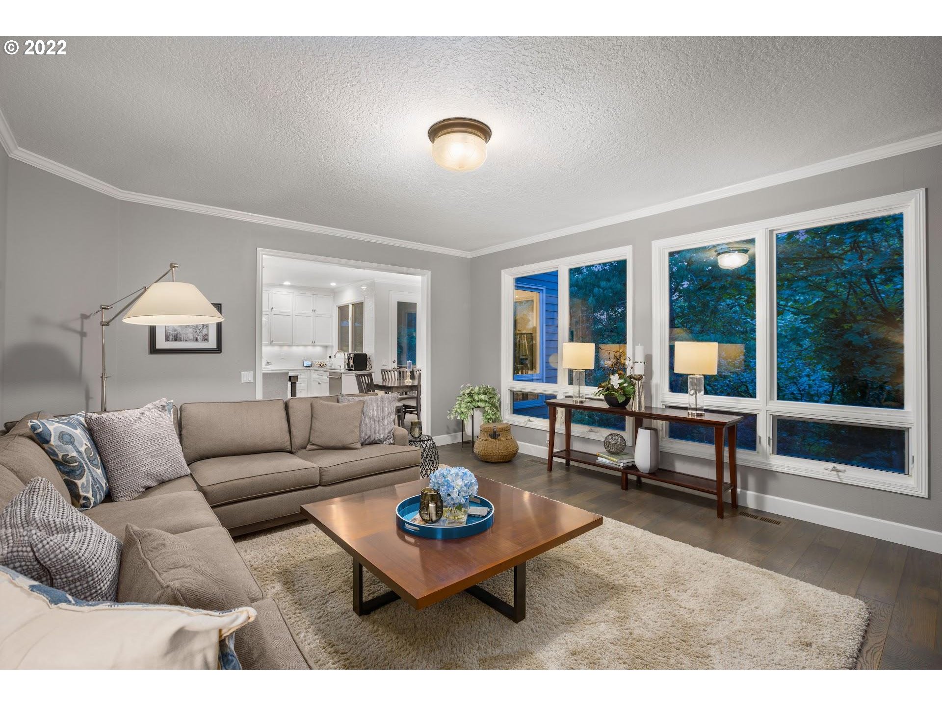 1991 Ridgewood Road Lake Oswego, OR 97034 - Photo 13 of 32 Gallery Image 13