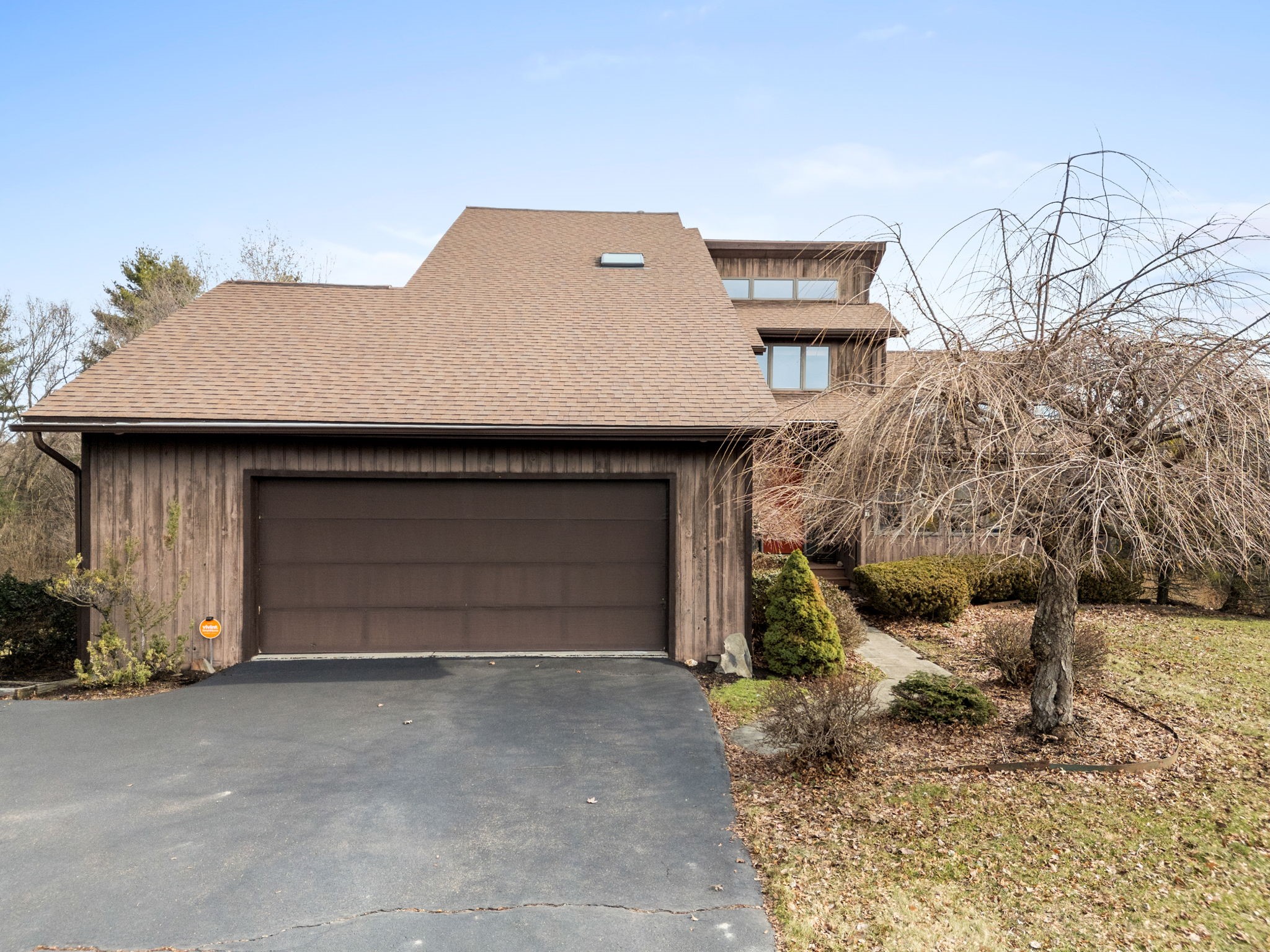 935 Springview Drive Endicott, NY 13760 - Photo 6 of 48