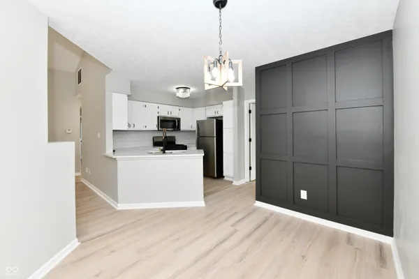 $329,900 | 8547 Rock Hollow Circle, Indianapolis, IN 46256