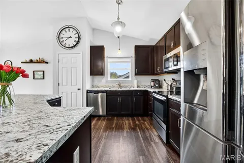 $350,000 | 448 Peruque Hills Parkway, Wentzville, MO 63385