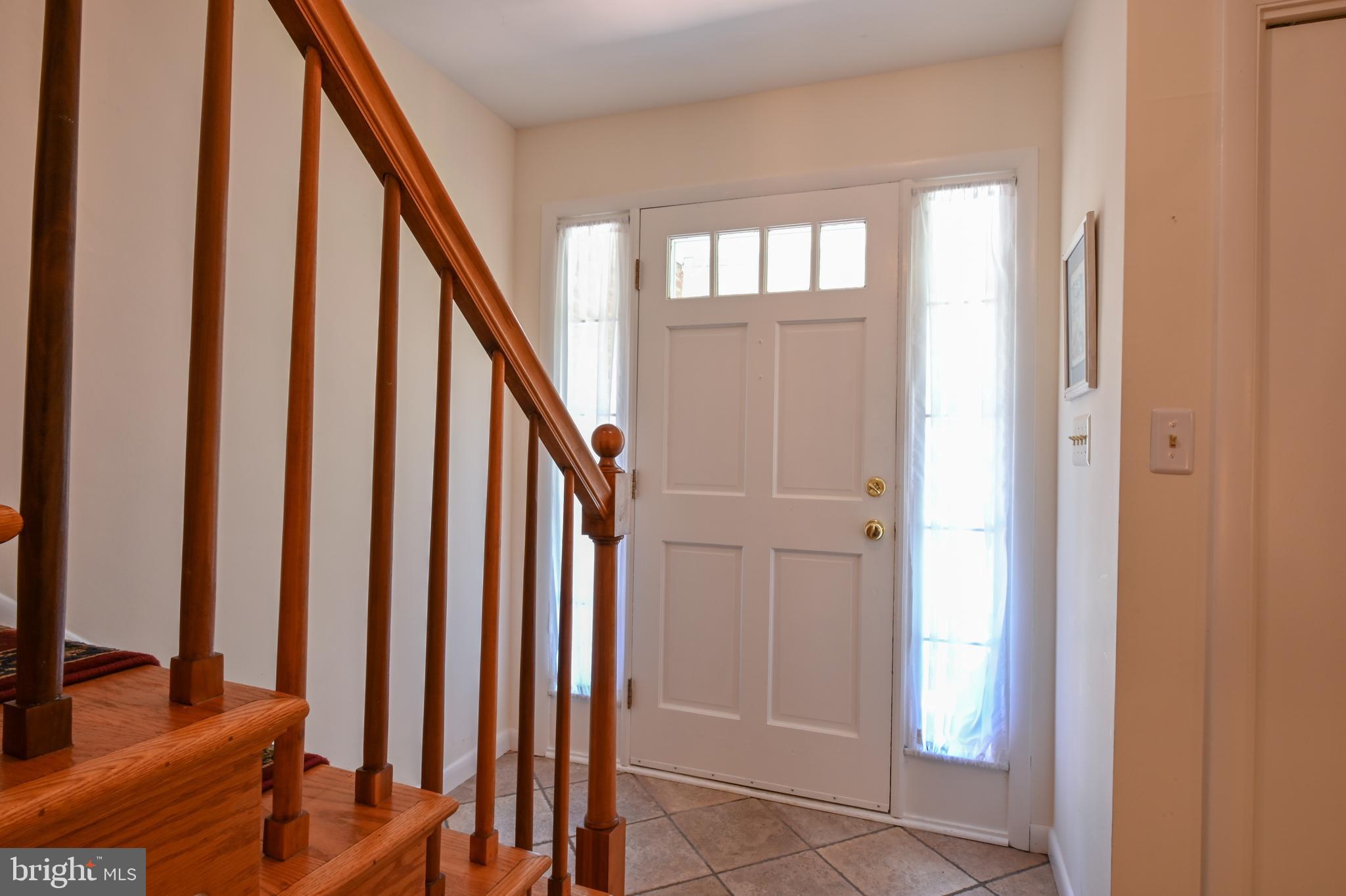 1960 Valley Road Annapolis, MD 21401 - Photo 34 of 45 Foyer