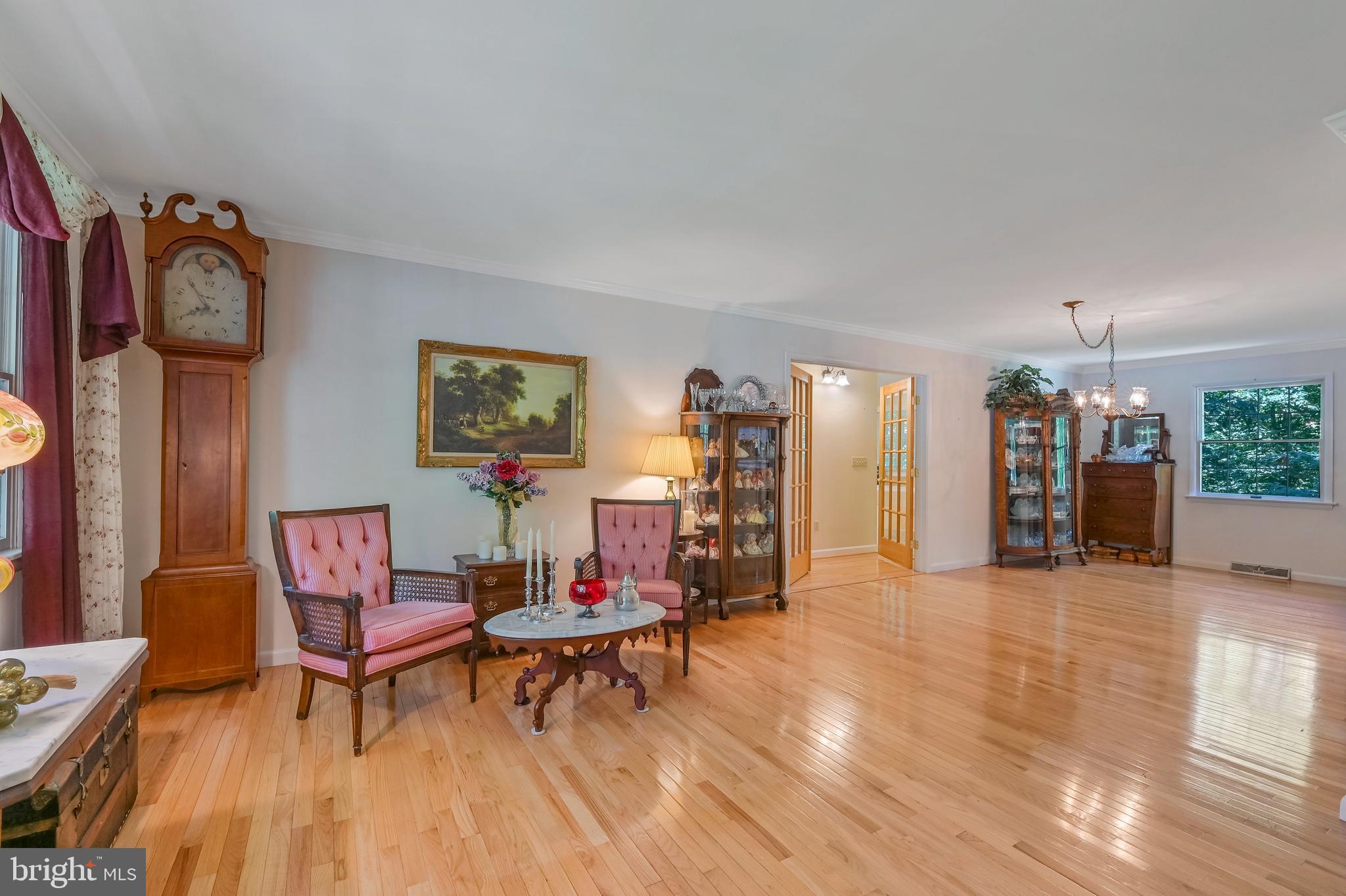 1960 Valley Road Annapolis, MD 21401 - Photo 10 of 45 Beautiful hardwood floors