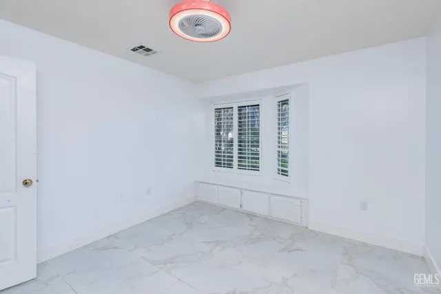 $565,000 | Undisclosed Address, Bakersfield, CA 93311