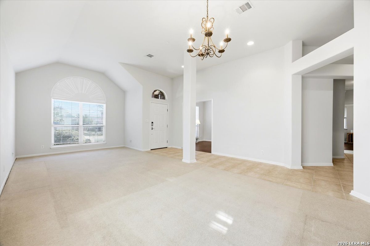 13115 5 Brooks Helotes, TX 78023 - Photo 9 of 36