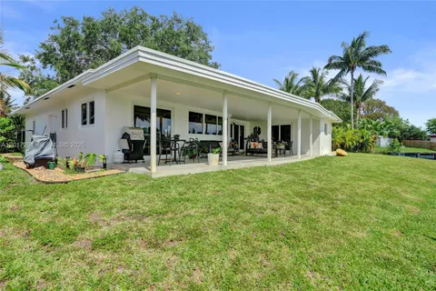 $675,000 | 1821 Northwest 33rd Court, Oakland Park, FL 33309