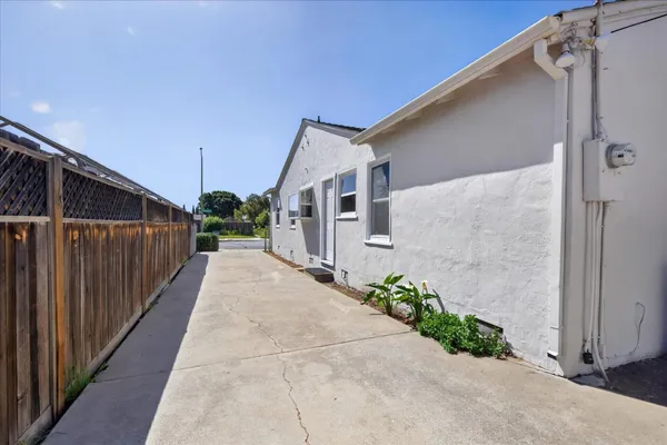 $1,099,999 | 3377 Gawain Drive, San Jose, CA 95127