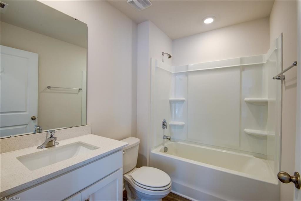 381 Towhee Trail, Unit 8 Lexington, NC 27295 - Photo 9 of 34