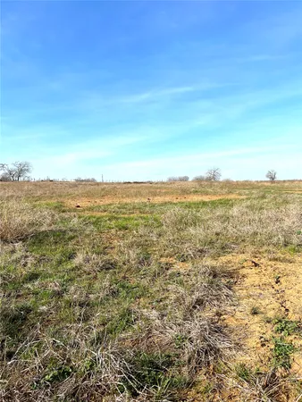 $269,900 | 5165 Tenney Creek Road, Luling, TX 78648