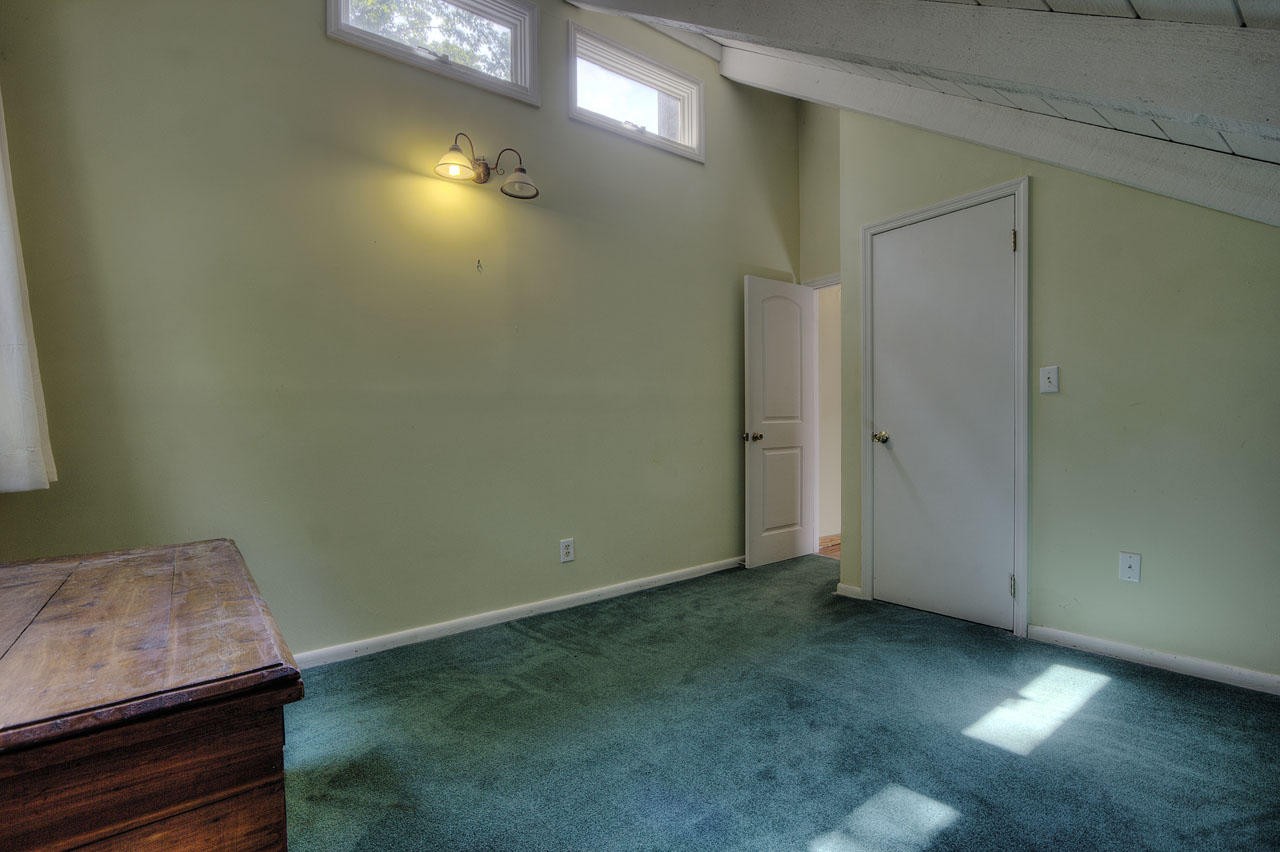 1659 South Mountain View Road Sevierville, TN 37876 - Photo 14 of 36 Gallery Image 14