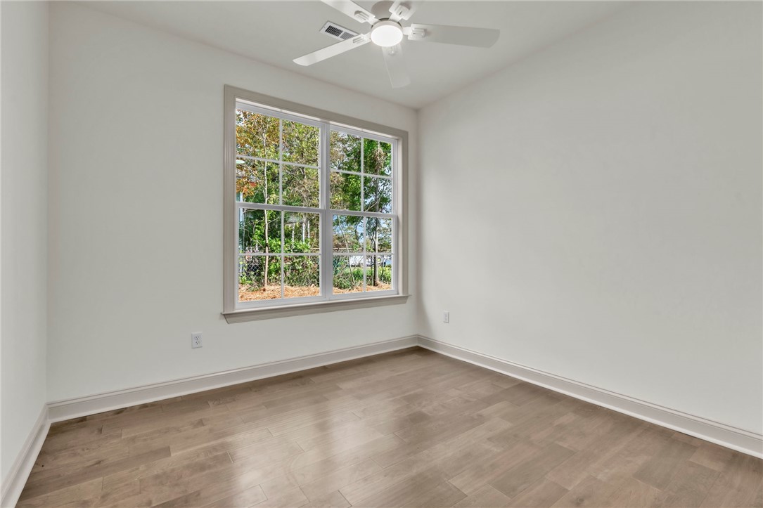 517 Northeast Main Street Easley, SC 29640 - Photo 15 of 31
