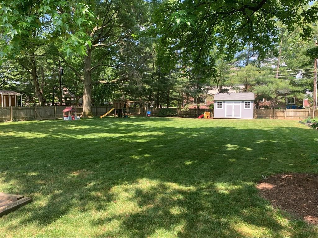 88 Bennett Road Carmel, IN 46032 - Photo 8 of 39 Gallery Image 8