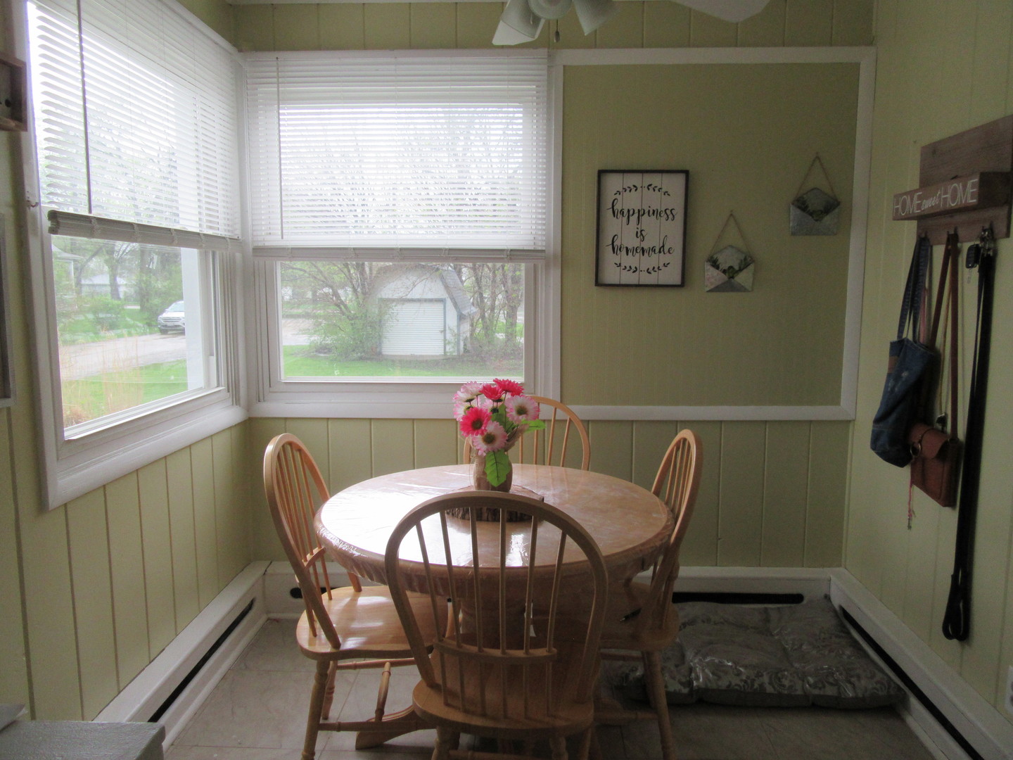 305 East Division Street Lockport, IL 60441 - Photo 4 of 15
