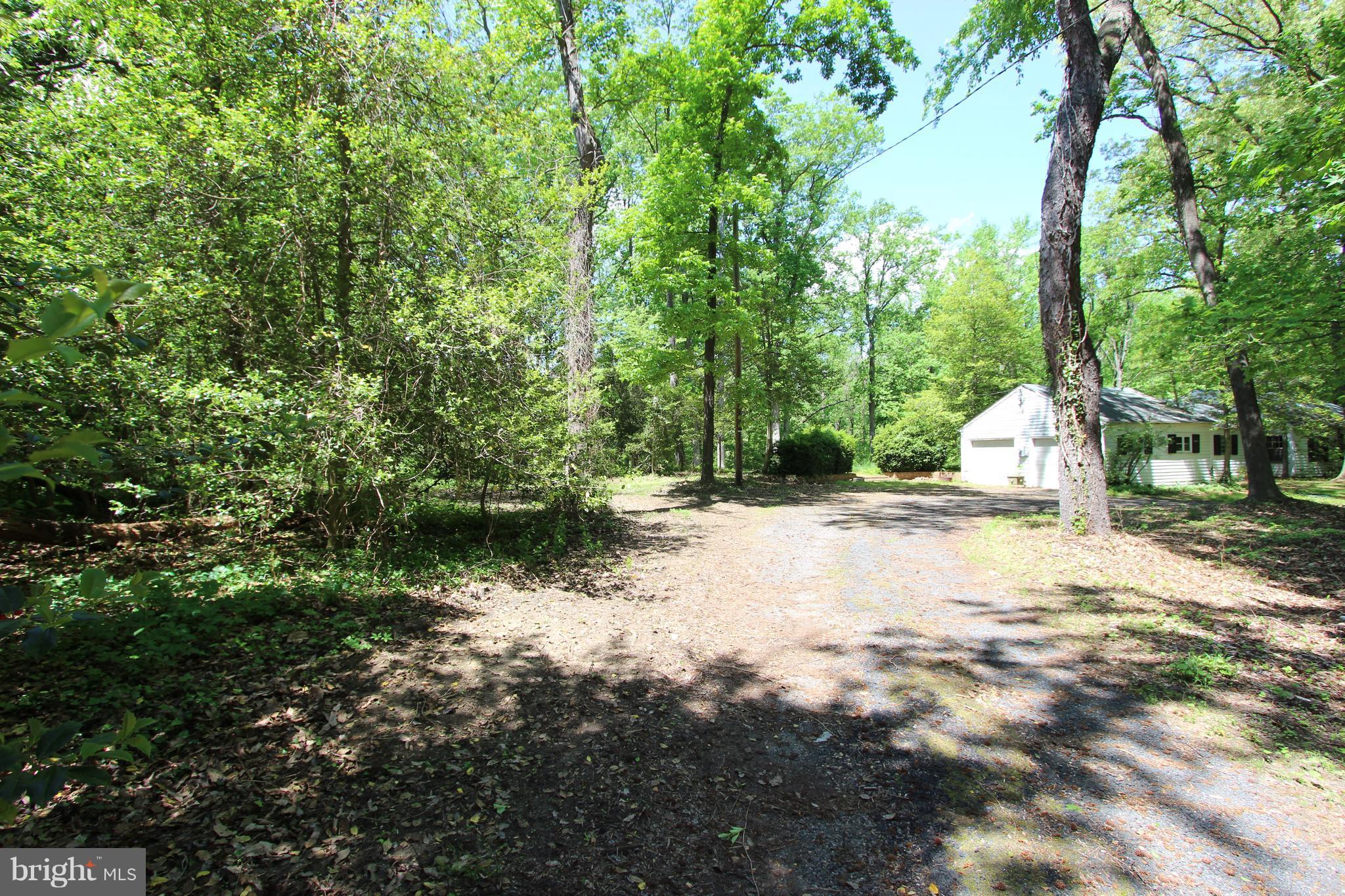 1711 St Giles Road Gibson Island, MD 21056 - Photo 5 of 21 Exterior (Front)