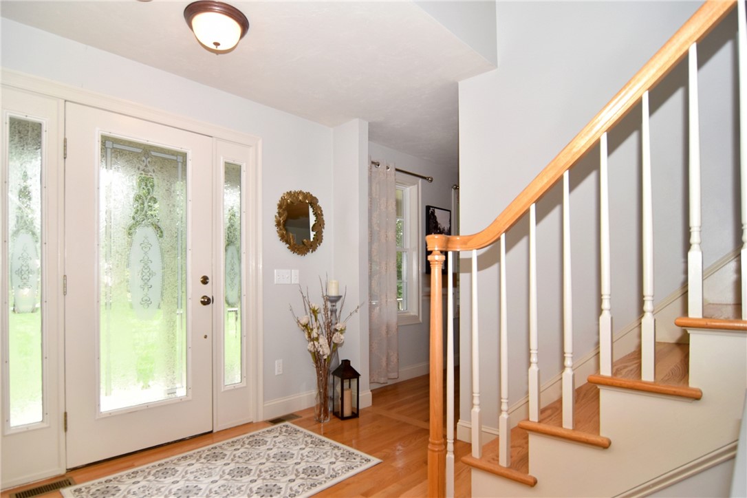 106 Tower Hill Road Cumberland, RI 02864 - Photo 15 of 36