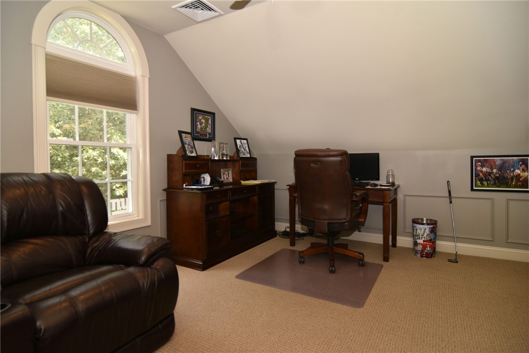 106 Tower Hill Road Cumberland, RI 02864 - Photo 24 of 36