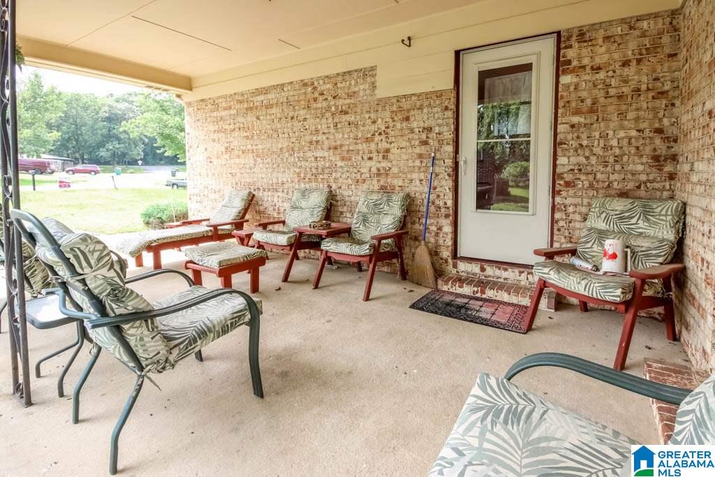 7716 Michael Circle Leeds, AL 35094 - Photo 5 of 28