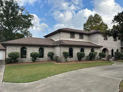 $549,000 | 1901 Transcontinental Drive, Metairie, LA 70001