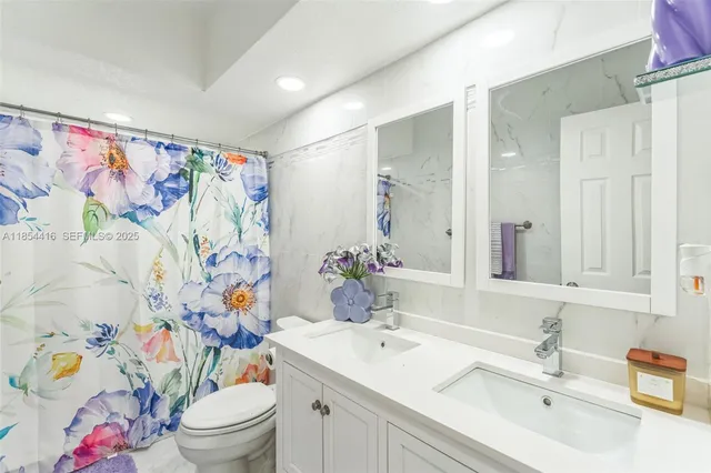 $4,500 | 5706 South Travelers Palm Lane, Tamarac, FL 33319