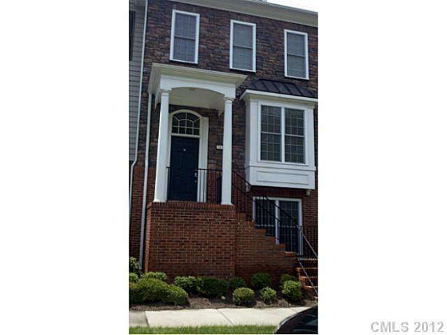 1130 Drayton Court, Unit 1130 Fort Mill, SC 29708 - Photo 2 of 12