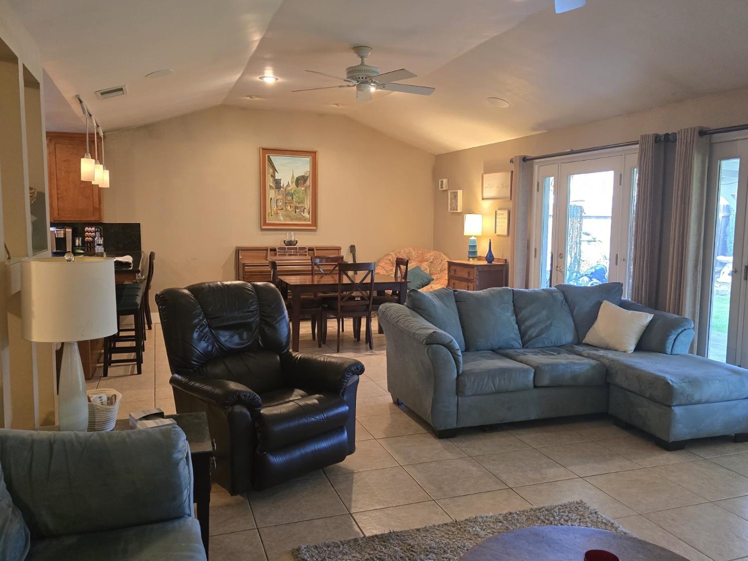 3034 Greenwood Court Merced, CA 95340 - Photo 7 of 23