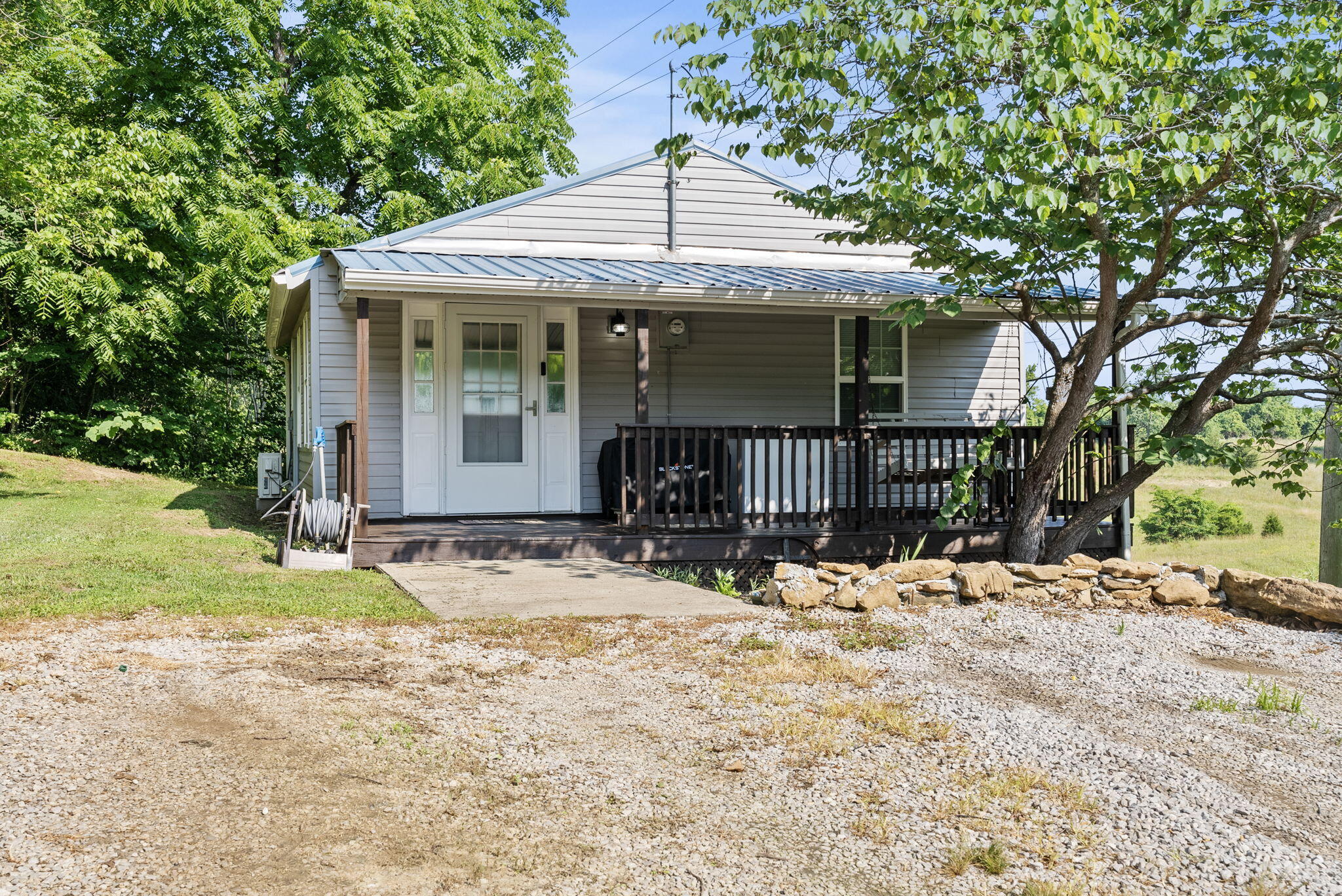 2320 Dreyfus Road Waco, KY 40385 - Photo 1 of 23 1-web-or-mls-DSC04426