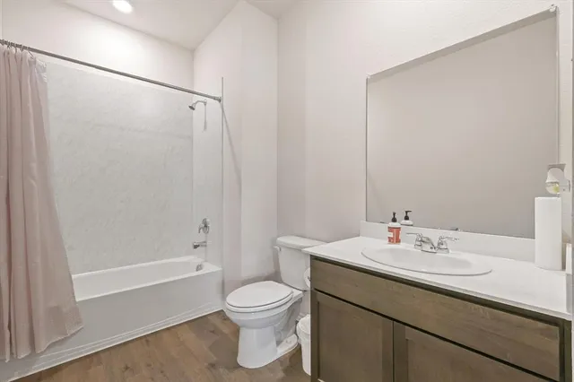 $2,200 | 3329 Watterson Way, Crandall, TX 75114