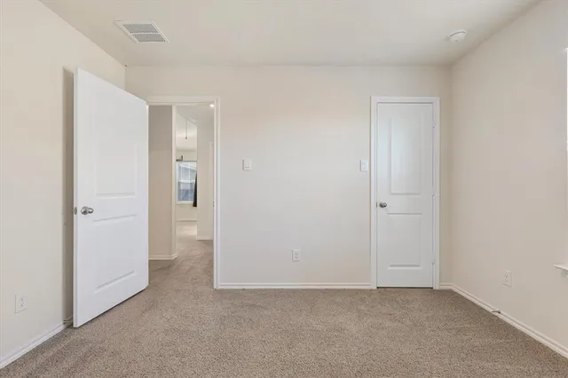 $2,200 | 3329 Watterson Way, Crandall, TX 75114