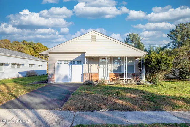 $345,000 | 91 Cabrillo Boulevard, Toms River, NJ 08757