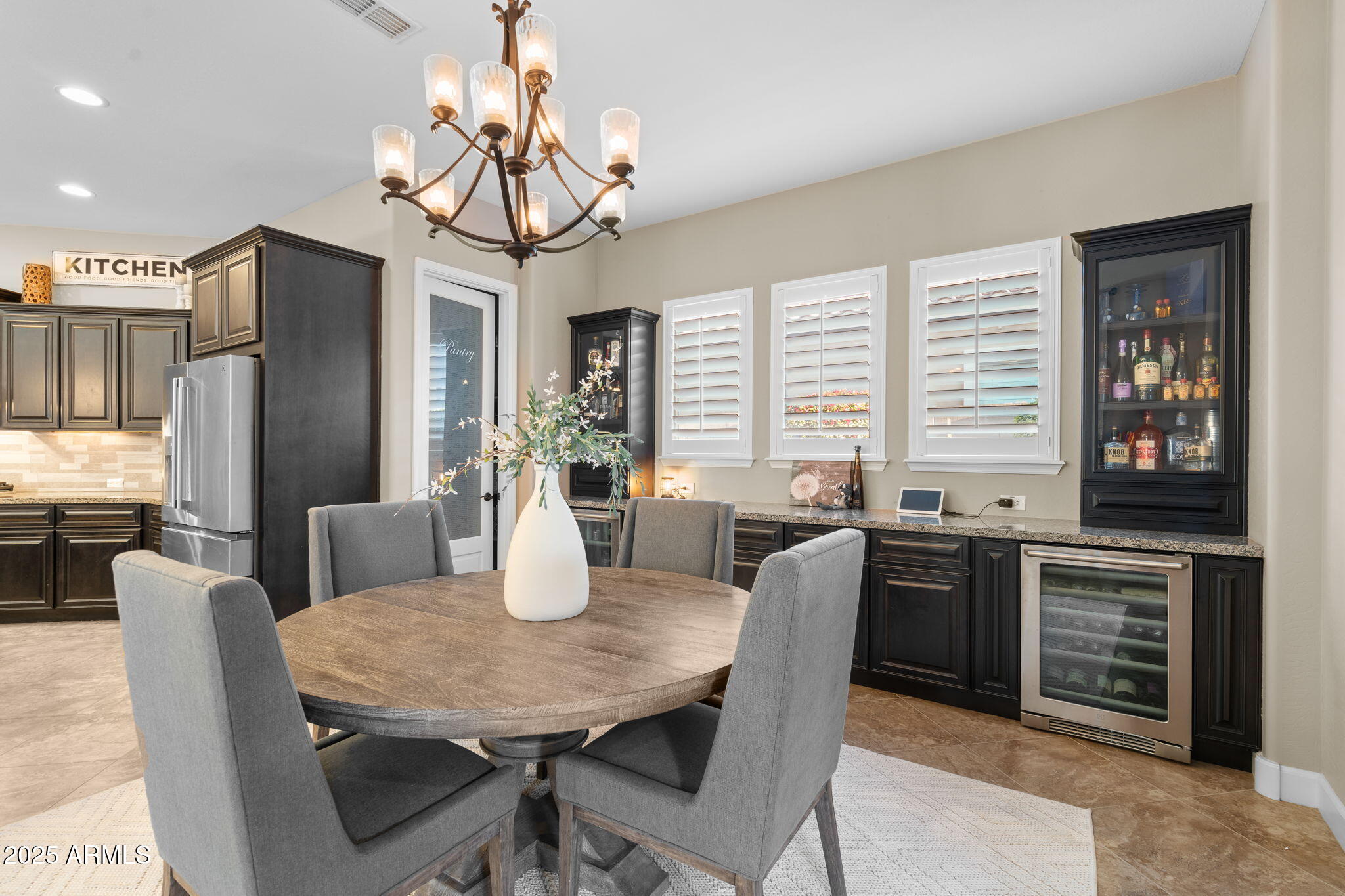 3781 East Chestnut Lane Gilbert, AZ 85298 - Photo 16 of 89 Kitchen Nook Area