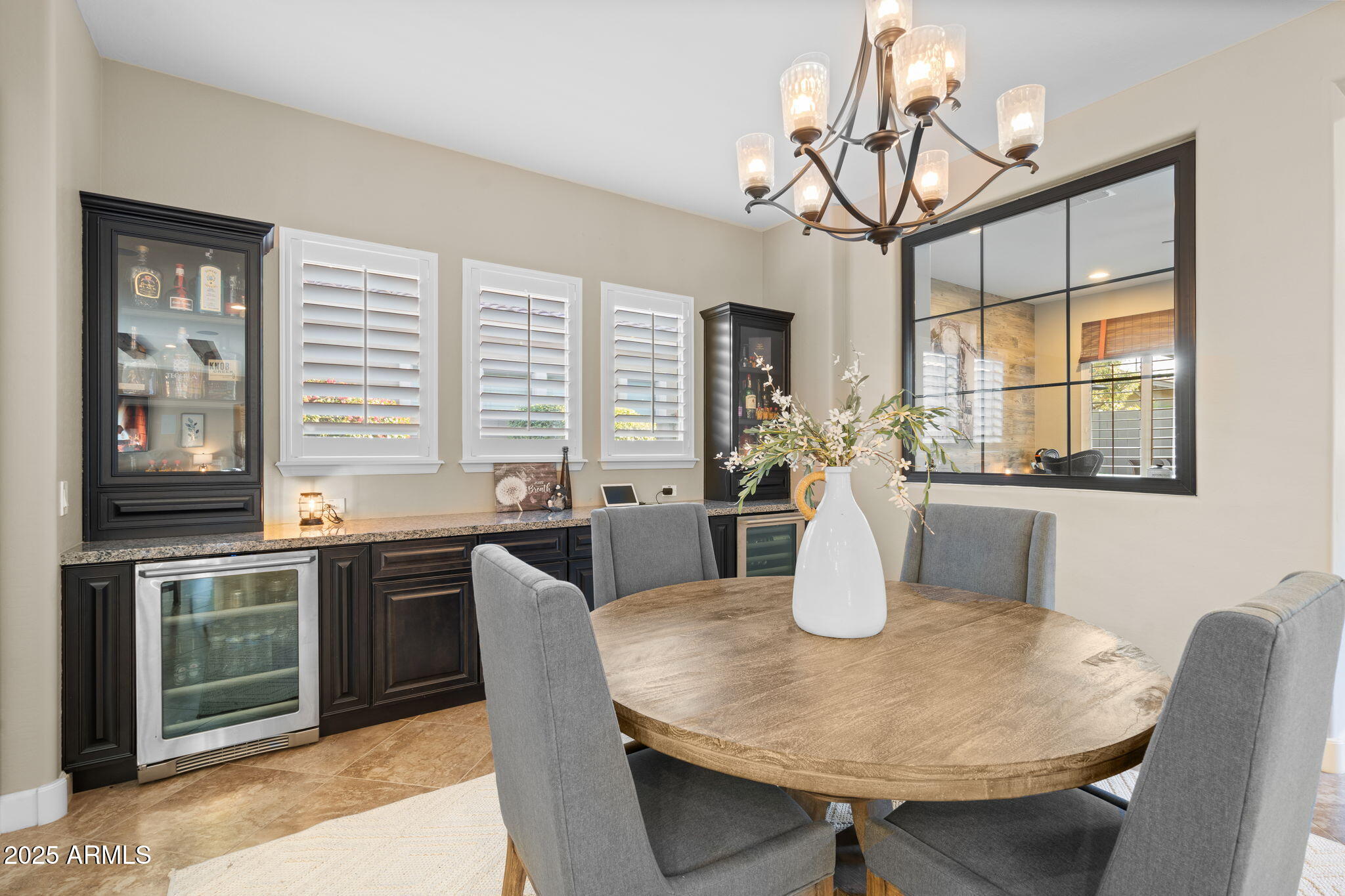 3781 East Chestnut Lane Gilbert, AZ 85298 - Photo 18 of 89 Kitchen Nook Area