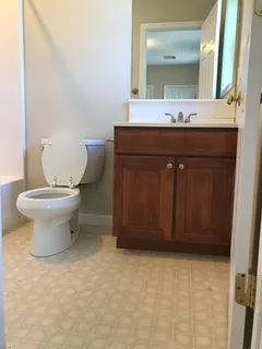 $3,195 | 73 Broadway, Unit 3, Quincy, MA 02169