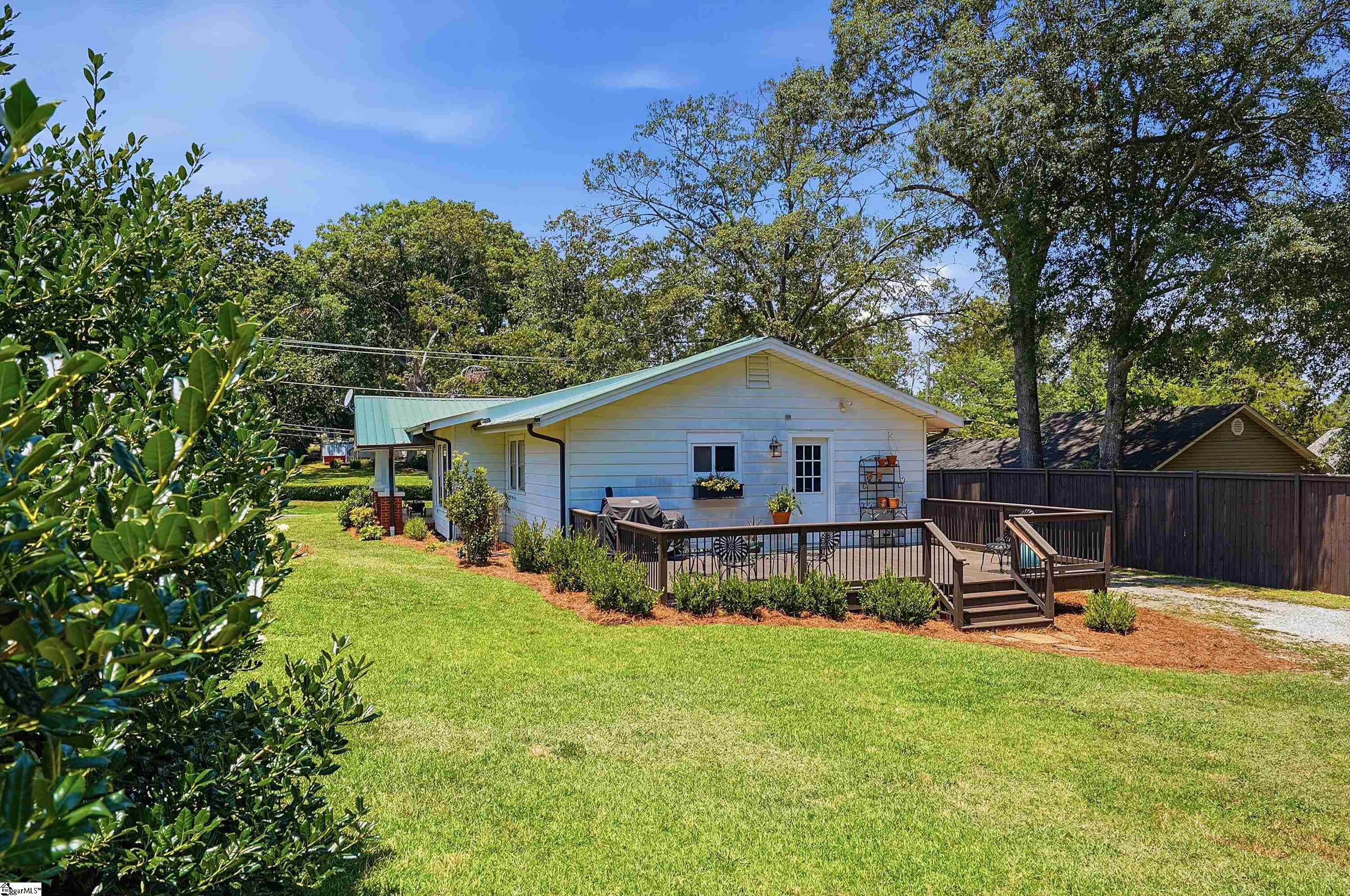 722 Saluda Dam Road Easley, SC 29640 - Photo 23 of 27