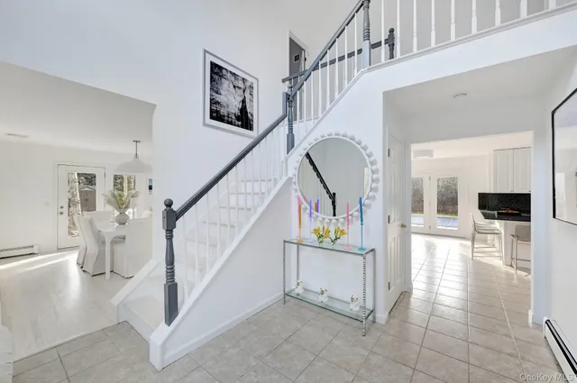 a view of entryway and hall