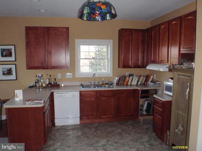 2855 Red Gate Road Boyce, VA 22620 - Photo 20 of 29 In-Law Suite