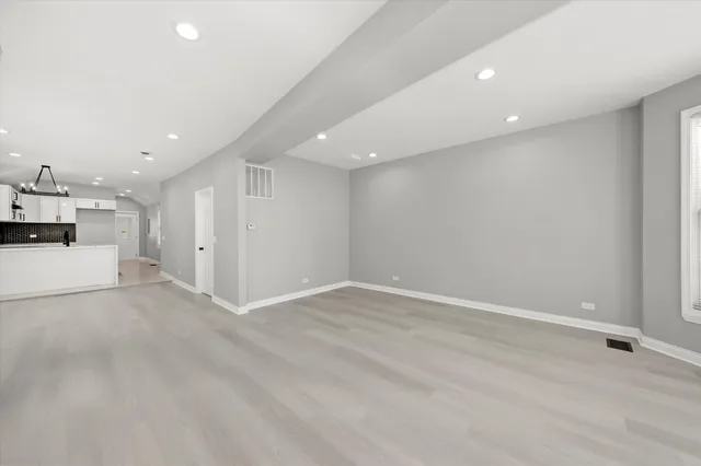 $285,000 | 24 East 99th Place, Chicago, IL 60628