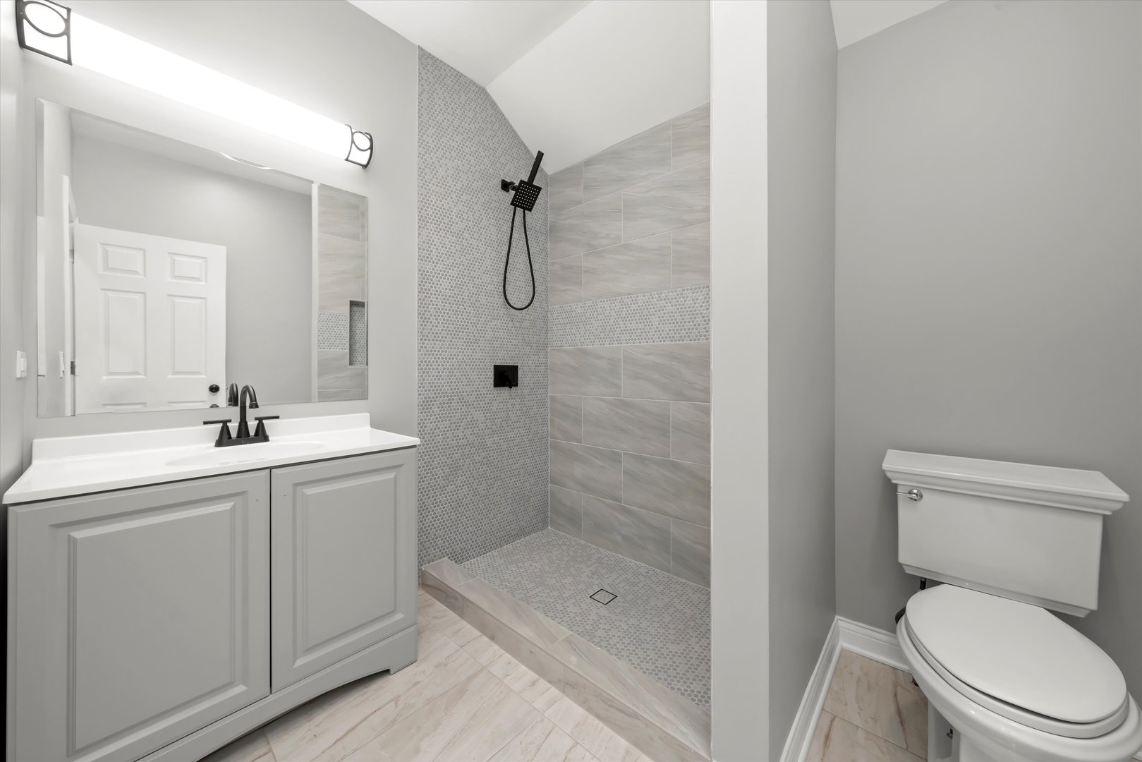 24 East 99th Place Chicago, IL 60628 - Photo 6 of 24